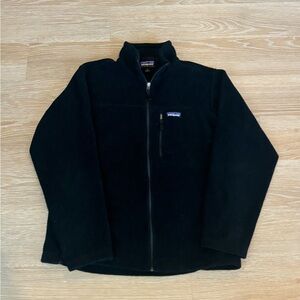 Patagonia Synchilla Black Sweater Fleece Men's Size M Full Zipper Outdoors